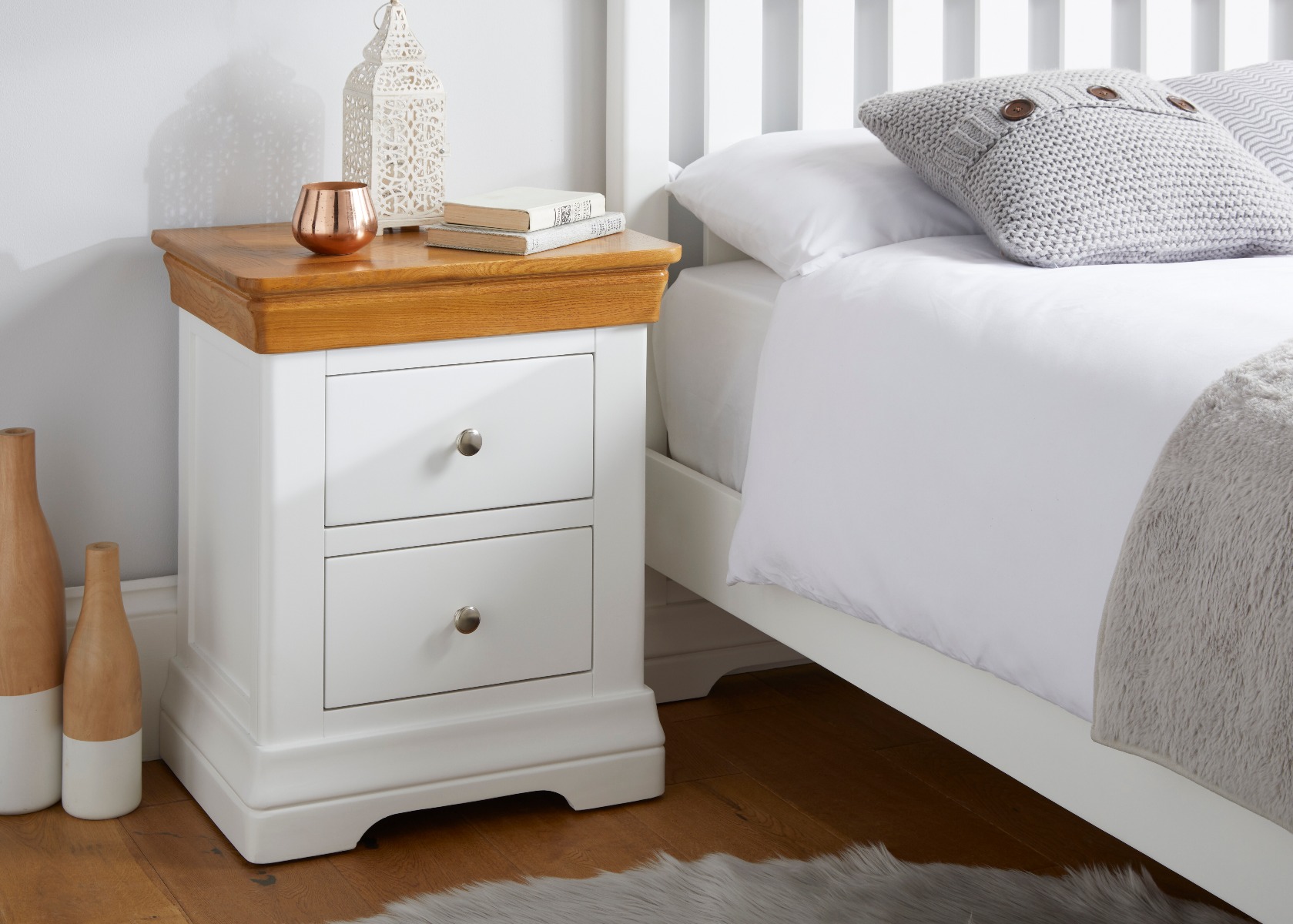 free bedside tables near me