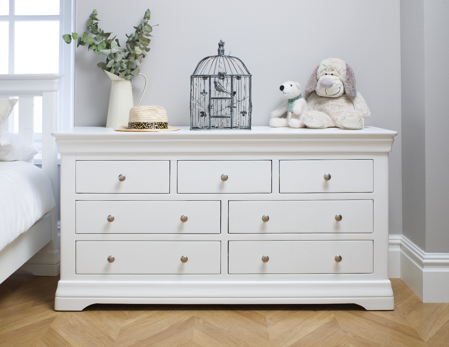 Toulouse White Painted Large 3 Over 4 Chest Of Drawers Free