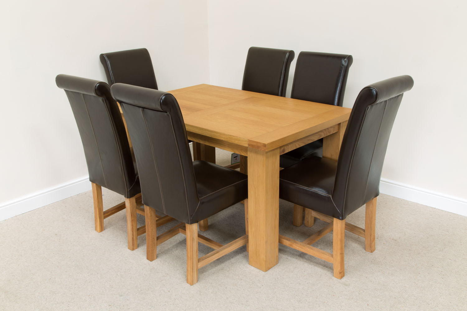 rolling dining room chairs with arms